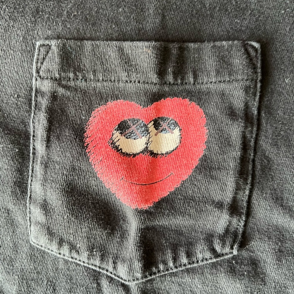 Uniqlo x Kaws shirt